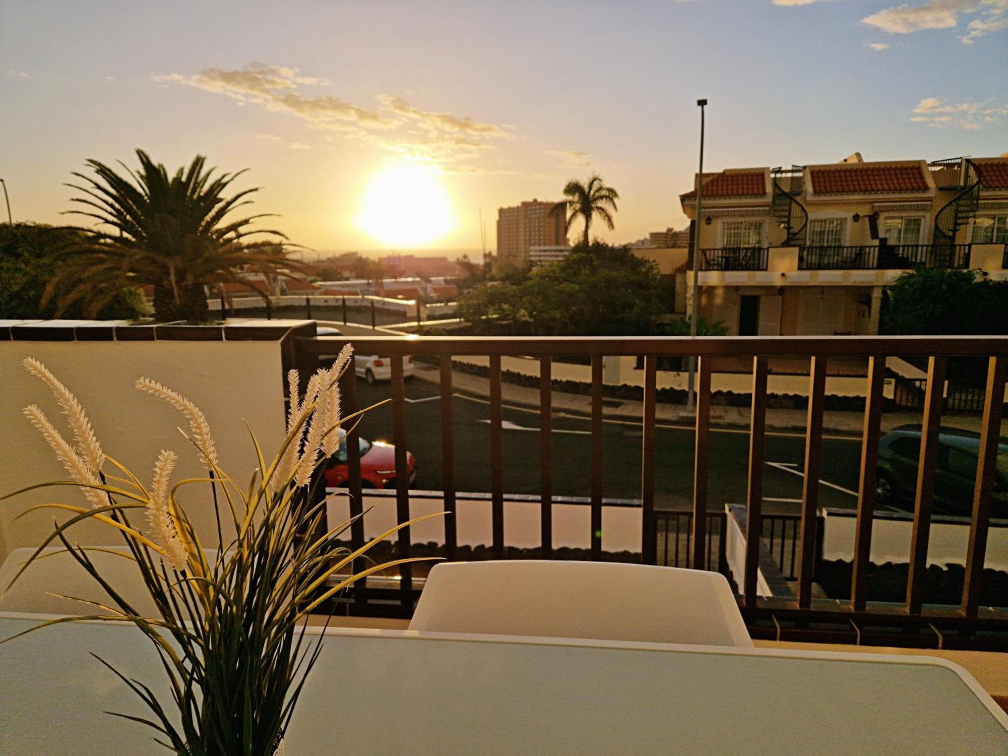 El Mirador Sea View - Air Conditioning - Los Cristianos 洛斯克里斯蒂亚诺斯 外观 照片